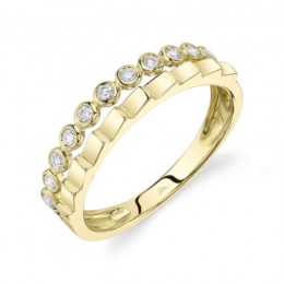 A 14K Yellow Gold Ring Bezel Set