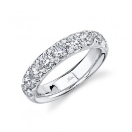 A 14K White Gold Band That Is Set With Diamonds Weighing 1.90 Carat Total. G/H, Vs-Si