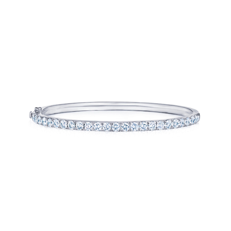 Kwiat Stackable Bangle With Diamonds