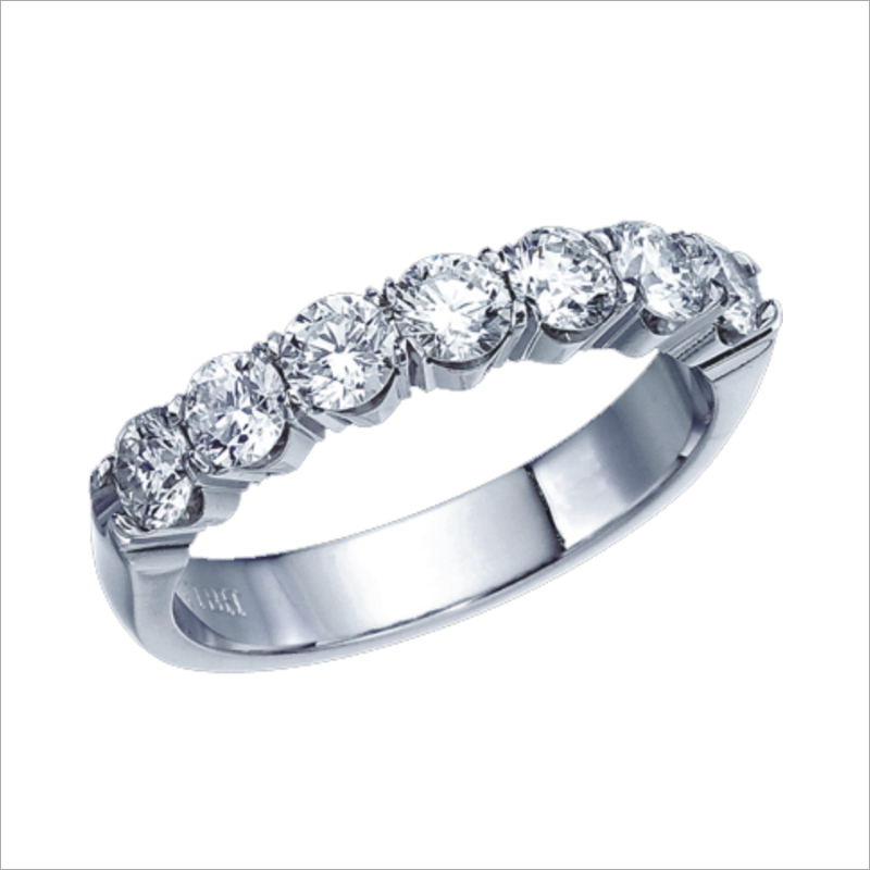 Rummeles Signature Diamond Ring