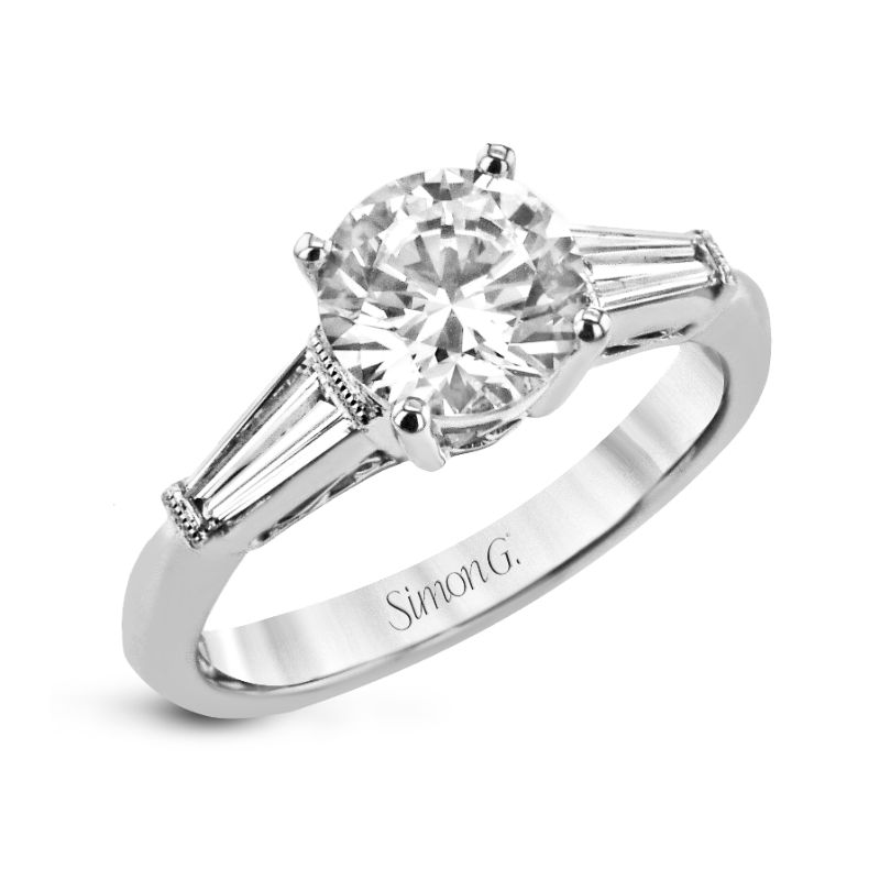 R8718 ENGAGEMENT RING