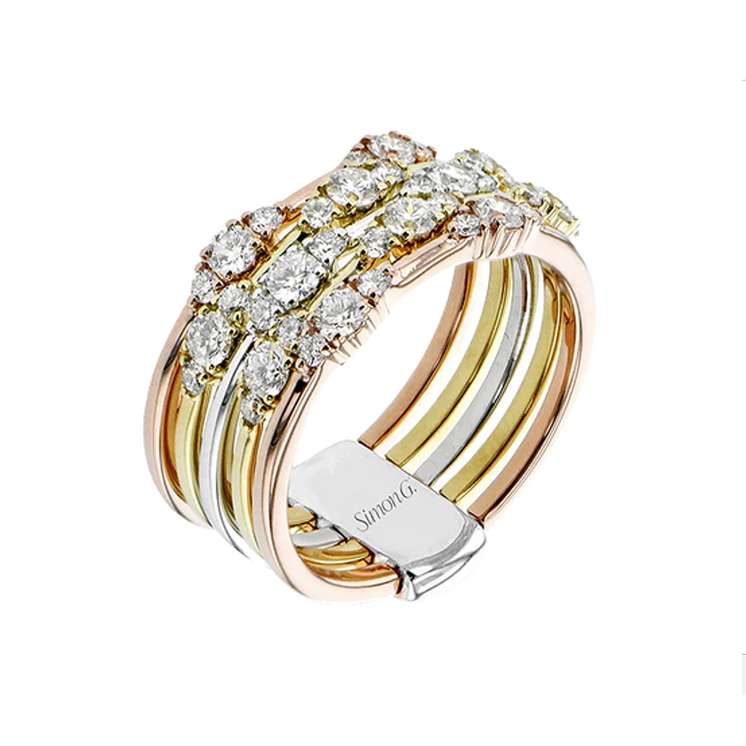 RIGHT HAND RING IN 18K GOLD WITH DIAMONDS